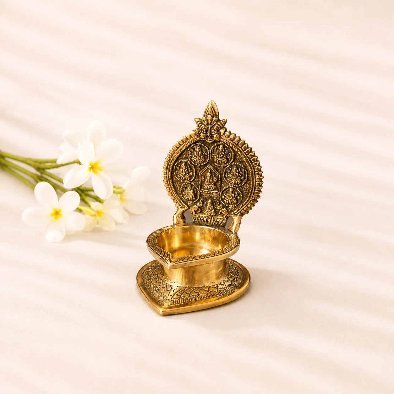Brass Ashtalakshmi Deepam - Image 3